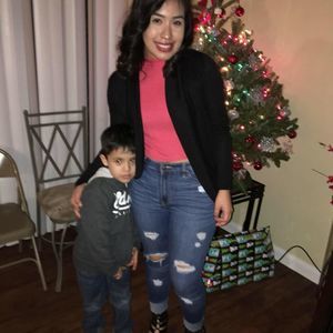 Meet your Posher, Delia